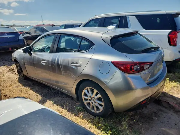 JM1BM1N72G1282283 2016 MAZDA 3 - Image 2
