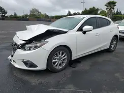 JM1BM1N79G1349039 2016 MAZDA 3