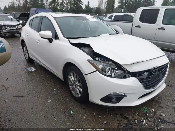 JM1BM1N7XG1284699 2016 MAZDA 3 - Image 1