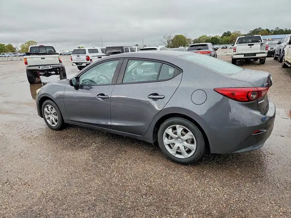 JM1BM1T70G1329586 2016 MAZDA 3 - Image 2