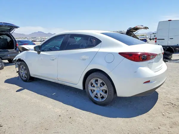 JM1BM1T71G1300582 2016 MAZDA 3 - Image 2