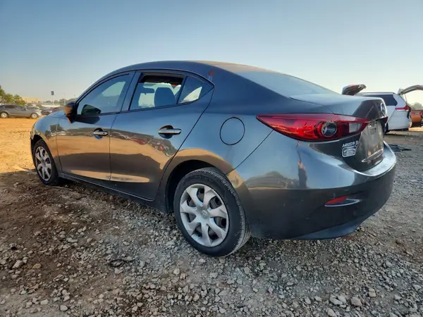 JM1BM1T71G1300985 2016 MAZDA 3 - Image 2