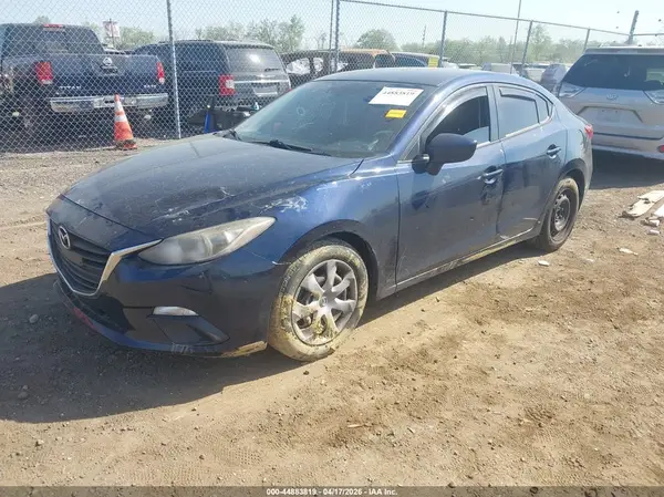 JM1BM1T72G1342016 2016 MAZDA 3 - Image 2