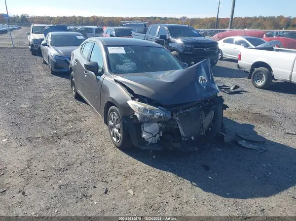 JM1BM1T73G1341442 2016 MAZDA 3 - Image 1