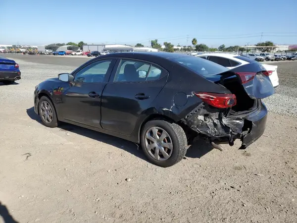 JM1BM1T75G1310547 2016 MAZDA 3 - Image 2