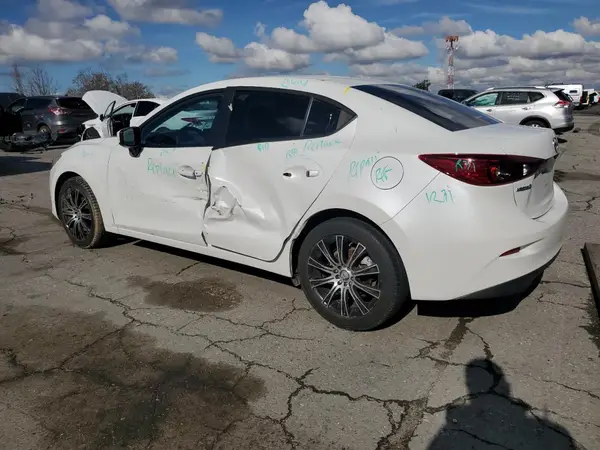 JM1BM1T75G1310676 2016 MAZDA 3 - Image 2