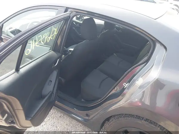 JM1BM1T75G1342026 2016 MAZDA 3 - Image 8
