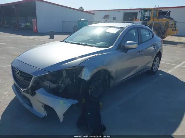 JM1BM1T77G1297817 2016 MAZDA 3 - Image 2