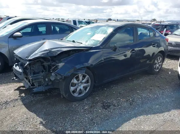 JM1BM1T77G1317385 2016 MAZDA 3 - Image 2