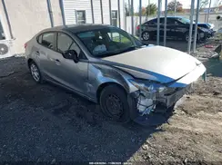 JM1BM1T79G1290285 2016 MAZDA 3