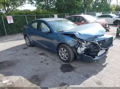 JM1BM1T79G1298516 2016 MAZDA 3