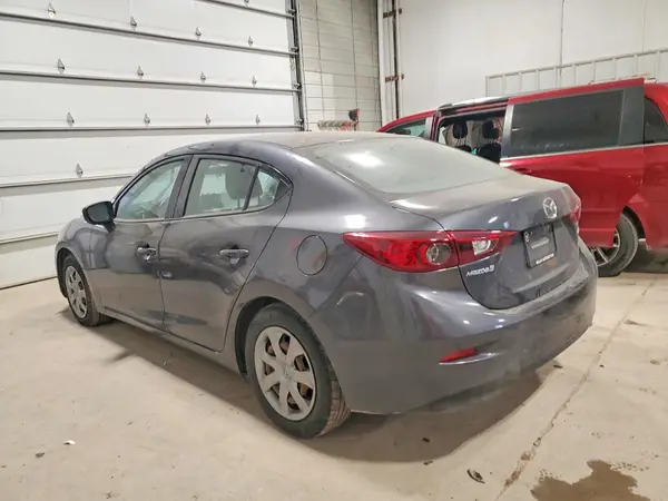 JM1BM1T79G1334978 2016 MAZDA 3 - Image 2