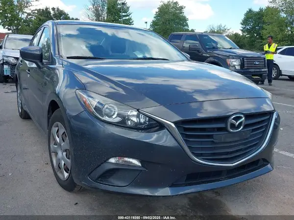 JM1BM1T7XG1282583 2016 MAZDA 3 - Image 1
