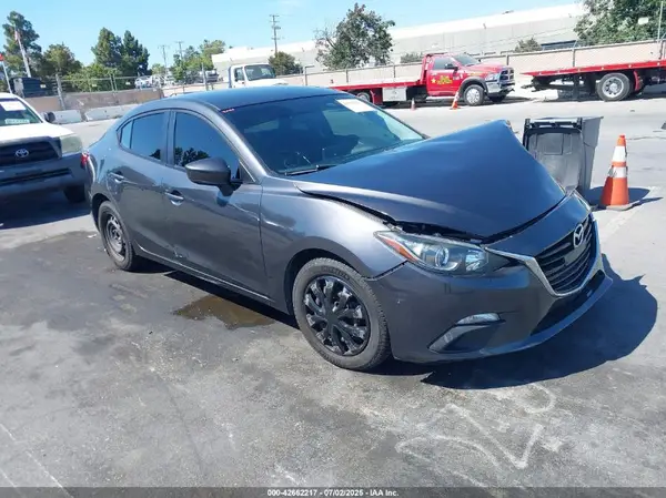 JM1BM1T7XG1290375 2016 MAZDA 3 - Image 1