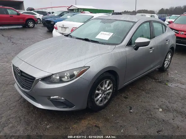 JM1BM1U71G1301889 2016 MAZDA 3 - Image 2