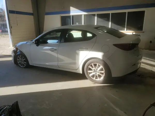 JM1BM1U71G1305554 2016 MAZDA 3 - Image 2