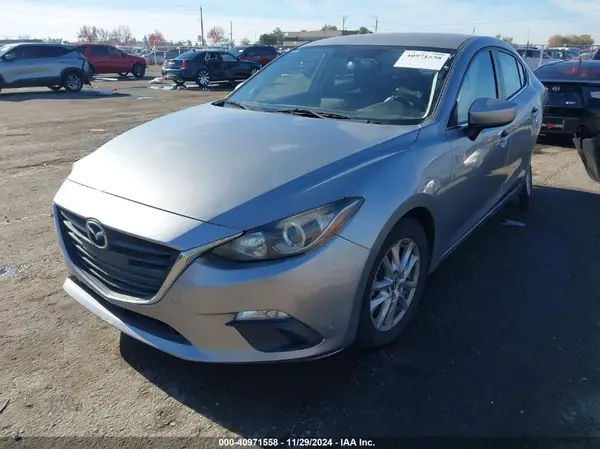 JM1BM1U71G1330356 2016 MAZDA 3 - Image 2
