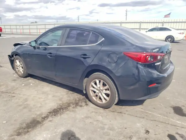 JM1BM1U72G1322380 2016 MAZDA 3 - Image 2