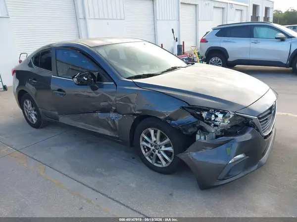 JM1BM1U73G1308617 2016 MAZDA 3 - Image 1