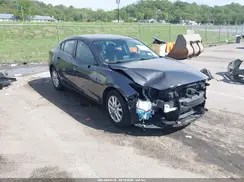 JM1BM1U73G1338572 2016 MAZDA 3