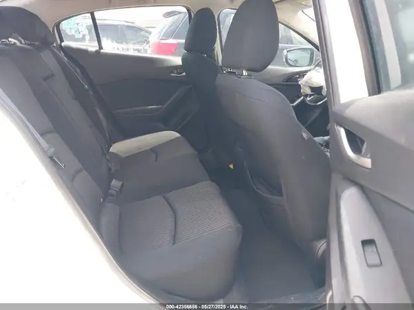 JM1BM1U74G1309081 2016 MAZDA 3 - Image 8