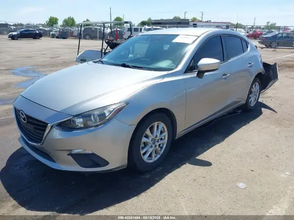 JM1BM1U75G1277810 2016 MAZDA 3 - Image 2