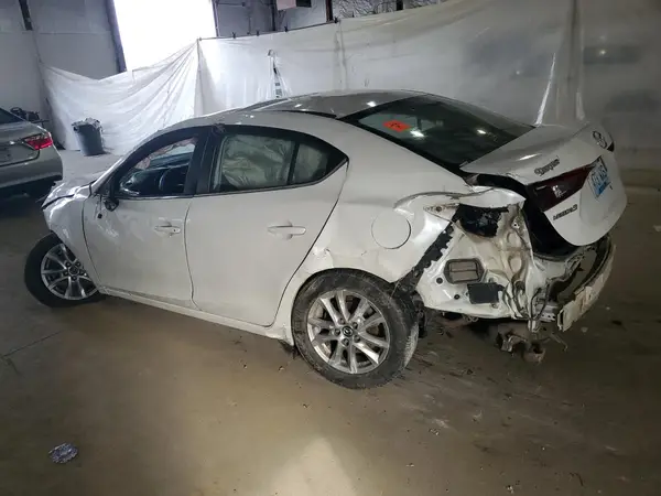 JM1BM1U75G1304598 2016 MAZDA 3 - Image 2