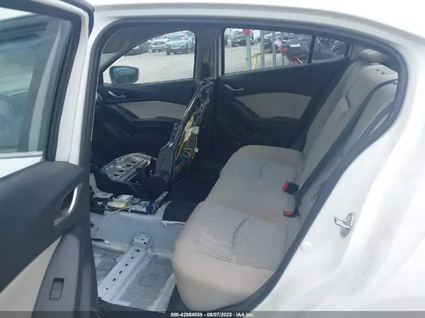 JM1BM1U76G1293403 2016 MAZDA 3 - Image 8