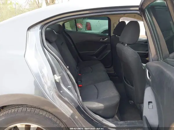 JM1BM1U76G1303329 2016 MAZDA 3 - Image 8