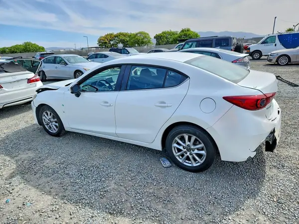 JM1BM1U76G1336802 2016 MAZDA 3 - Image 2