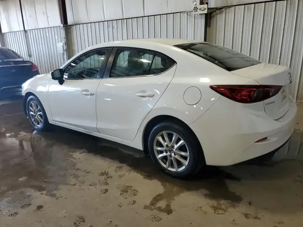 JM1BM1U77G1283981 2016 MAZDA 3 - Image 2