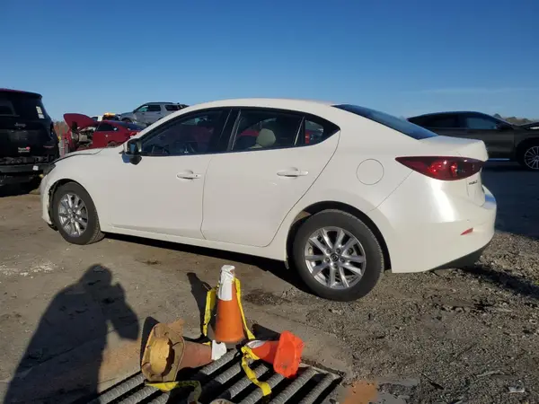 JM1BM1U77G1345749 2016 MAZDA 3 - Image 2
