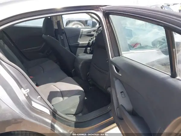 JM1BM1U78G1302747 2016 MAZDA 3 - Image 8