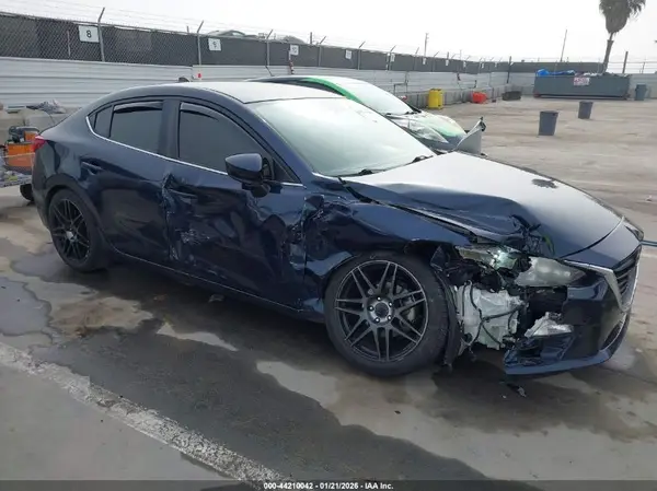 JM1BM1U78G1339457 2016 MAZDA 3 - Image 1