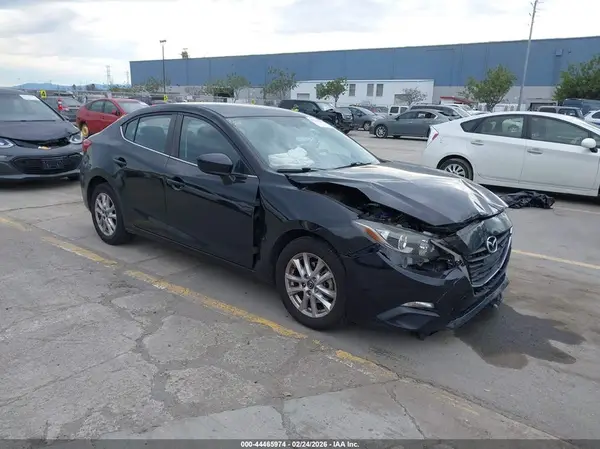 JM1BM1U79G1311019 2016 MAZDA 3 - Image 1