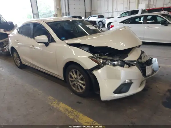 JM1BM1U79G1314664 2016 MAZDA 3 - Image 1