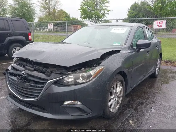 JM1BM1U7XG1314141 2016 MAZDA 3 - Image 2