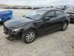 JM1BM1U7XG1318755 2016 MAZDA 3