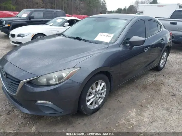 JM1BM1U7XG1326144 2016 MAZDA 3 - Image 2
