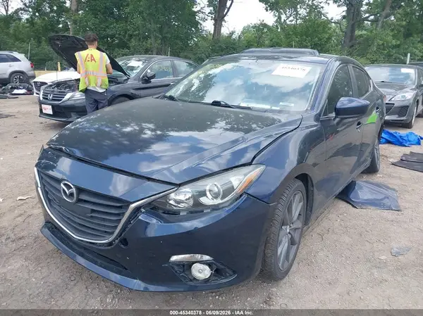 JM1BM1V71G1316990 2016 MAZDA 3 - Image 2