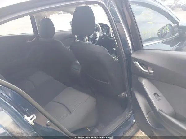 JM1BM1V71G1316990 2016 MAZDA 3 - Image 8