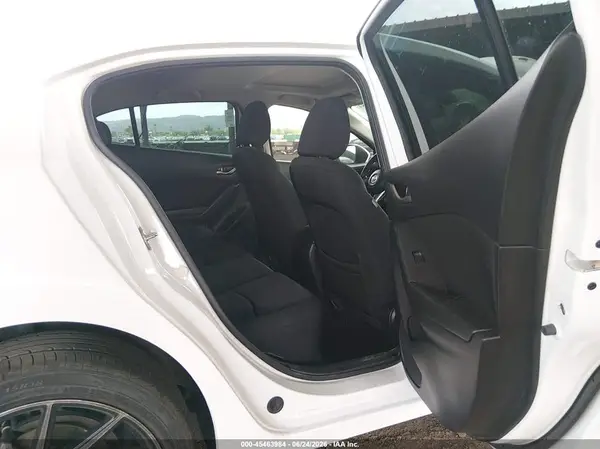 JM1BM1V75G1286800 2016 MAZDA 3 - Image 8