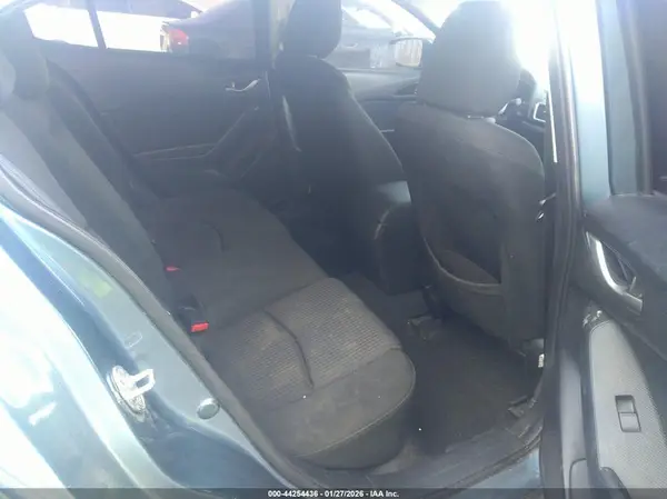 JM1BM1V75G1309038 2016 MAZDA 3 - Image 8
