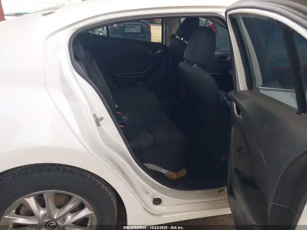 JM1BM1V75G1344288 2016 MAZDA 3 - Image 8