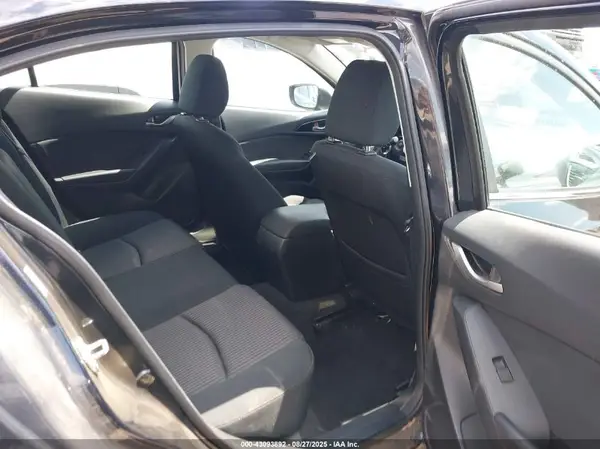JM1BM1V76G1336250 2016 MAZDA 3 - Image 8