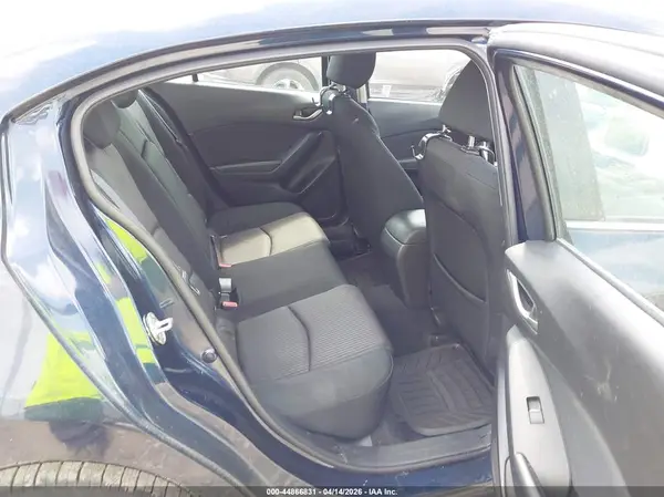 JM1BM1V77G1345801 2016 MAZDA 3 - Image 8