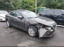 JM1BM1V78G1337349 2016 MAZDA 3