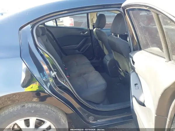 JM1BM1V79G1298822 2016 MAZDA 3 - Image 8