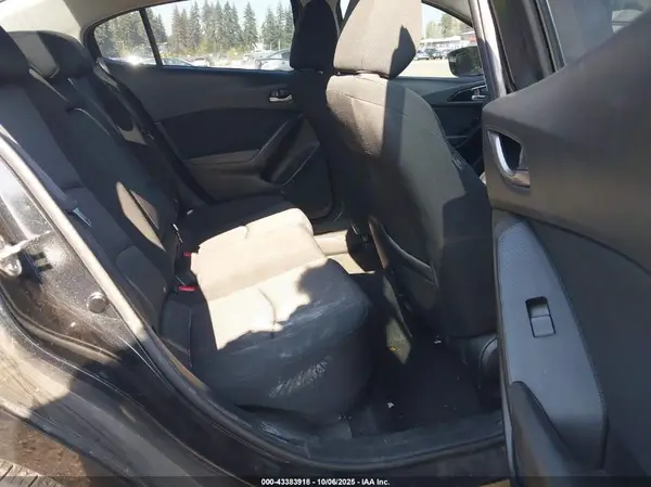 JM1BM1V79G1351213 2016 MAZDA 3 - Image 8