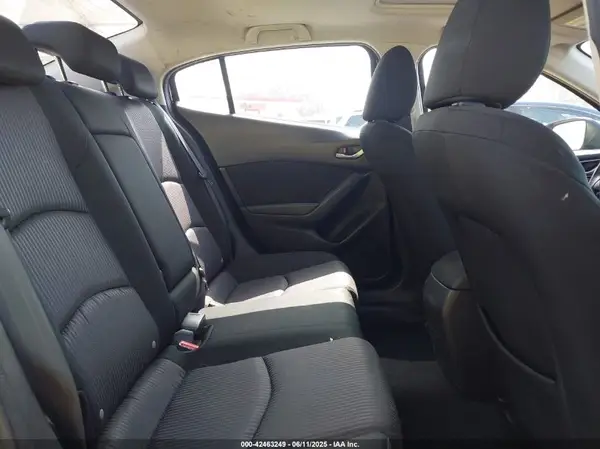 JM1BM1V7XG1337627 2016 MAZDA 3 - Image 8